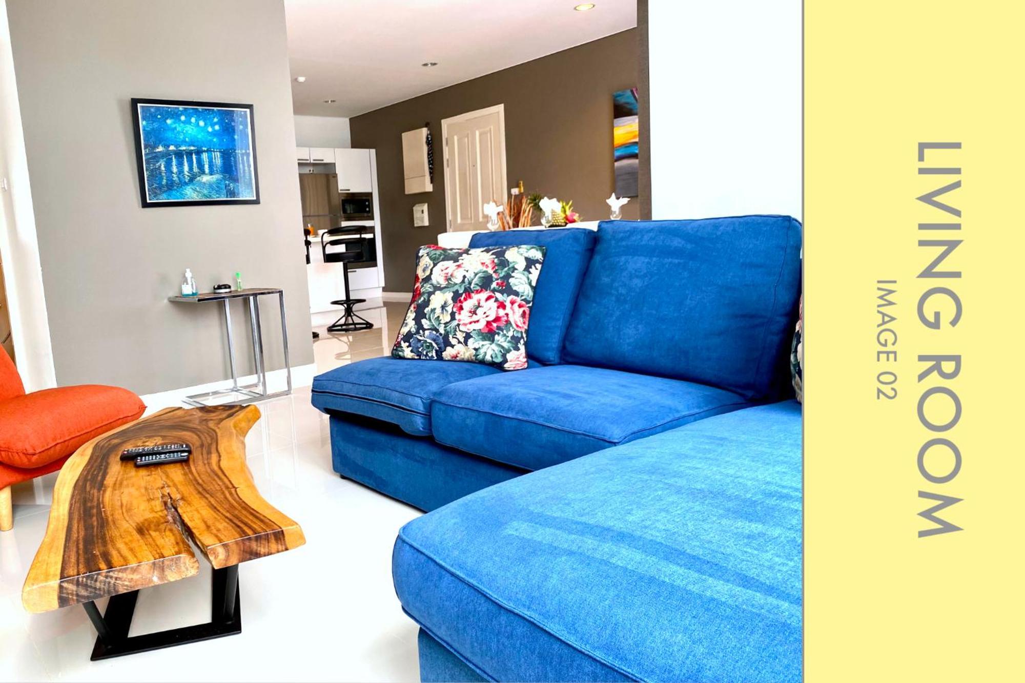 Stylish 2-bedroom W. Pool View Strand Kamala
