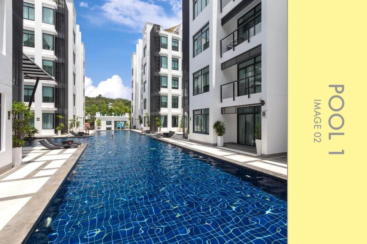Stylish 2-bedroom W. Pool View Apartment