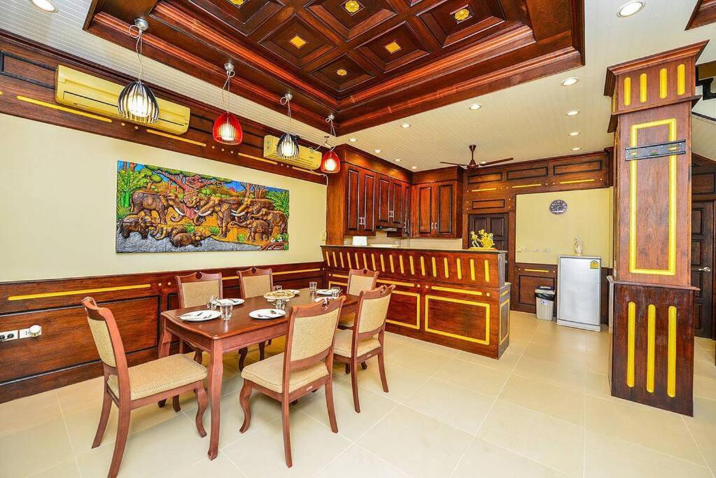 Unique&nice 7bd Pool In Heart Nanai Vila