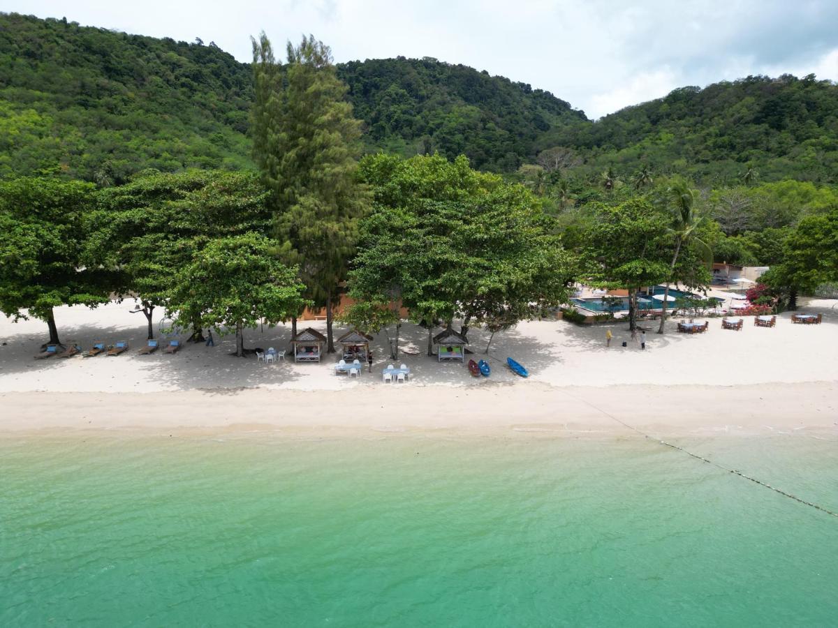 Resort Cruiser Island By Swiss-belhotel Ko Lone