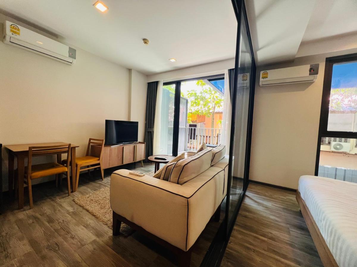 The Deck 芭东露台现代公寓 带健身房和游泳池 * Patong