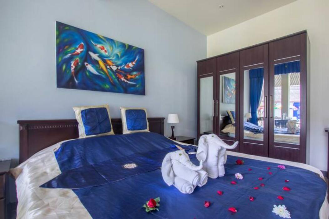 Palm Villa Chalong