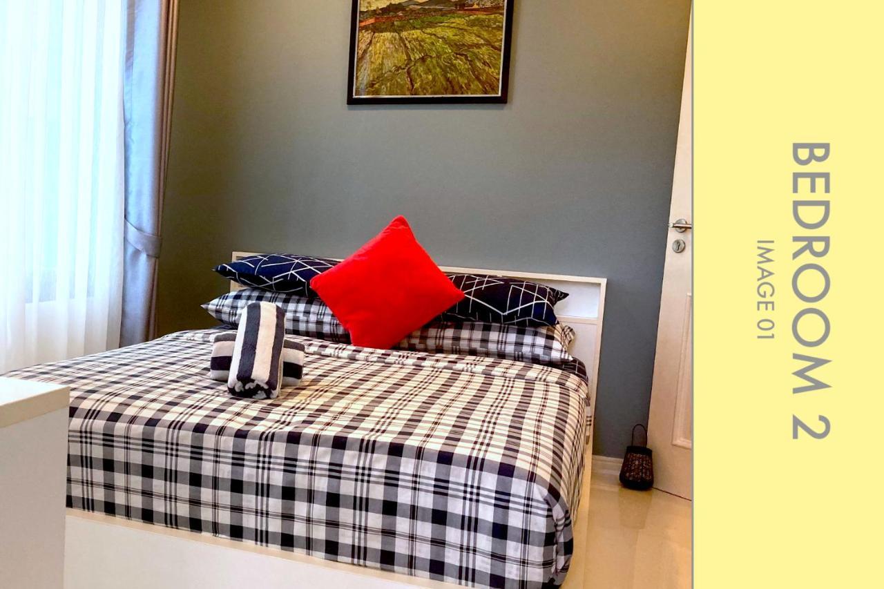 Apartment Stylish 2-bedroom W. Pool View Strand Kamala
