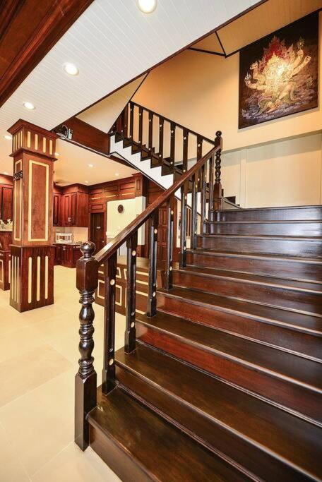 Unique&nice 7bd Pool In Heart Nanai Vila *