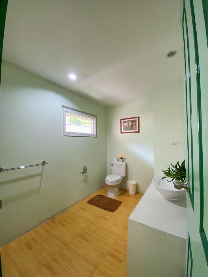 Cruiser Island By Swiss-belhotel Resort *