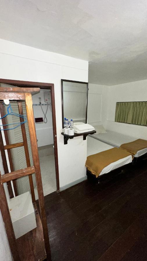 Relax Hotel 2*