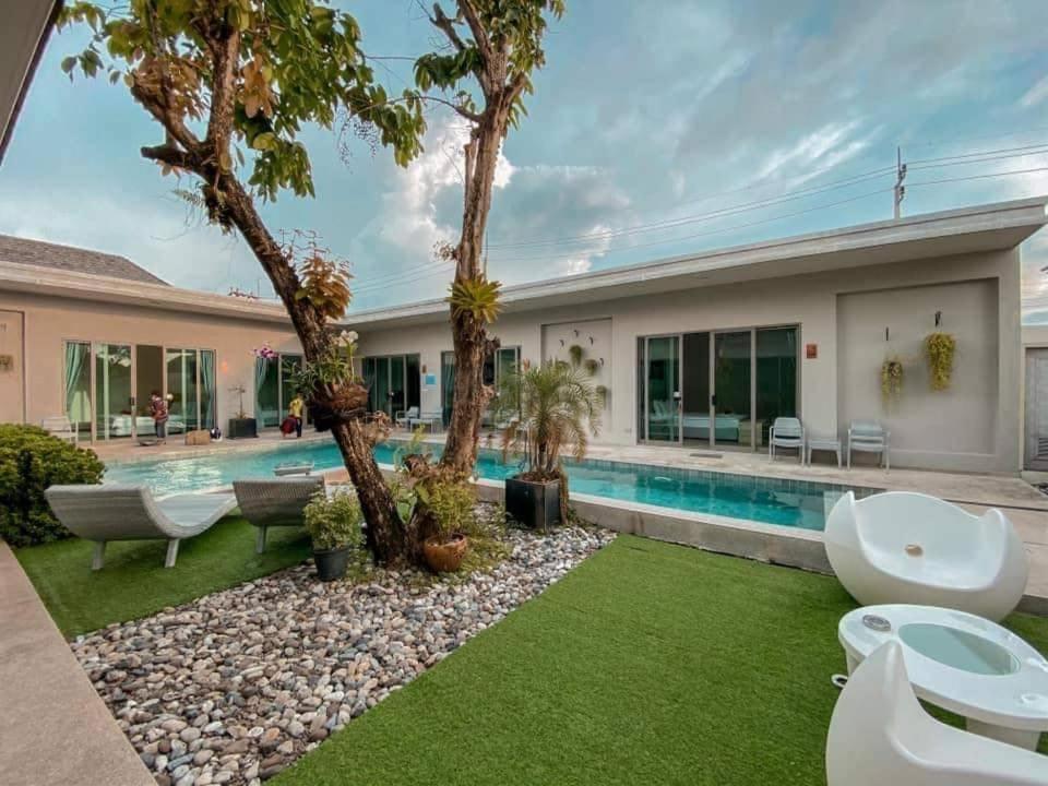 Areeca Private Pool Villa *