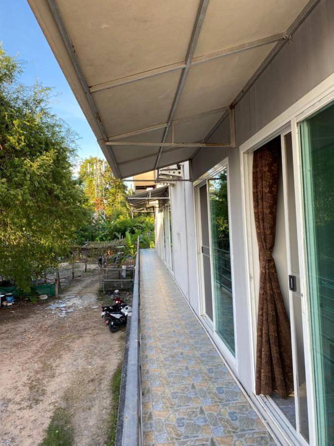 в райском уголке равай Apartamento *