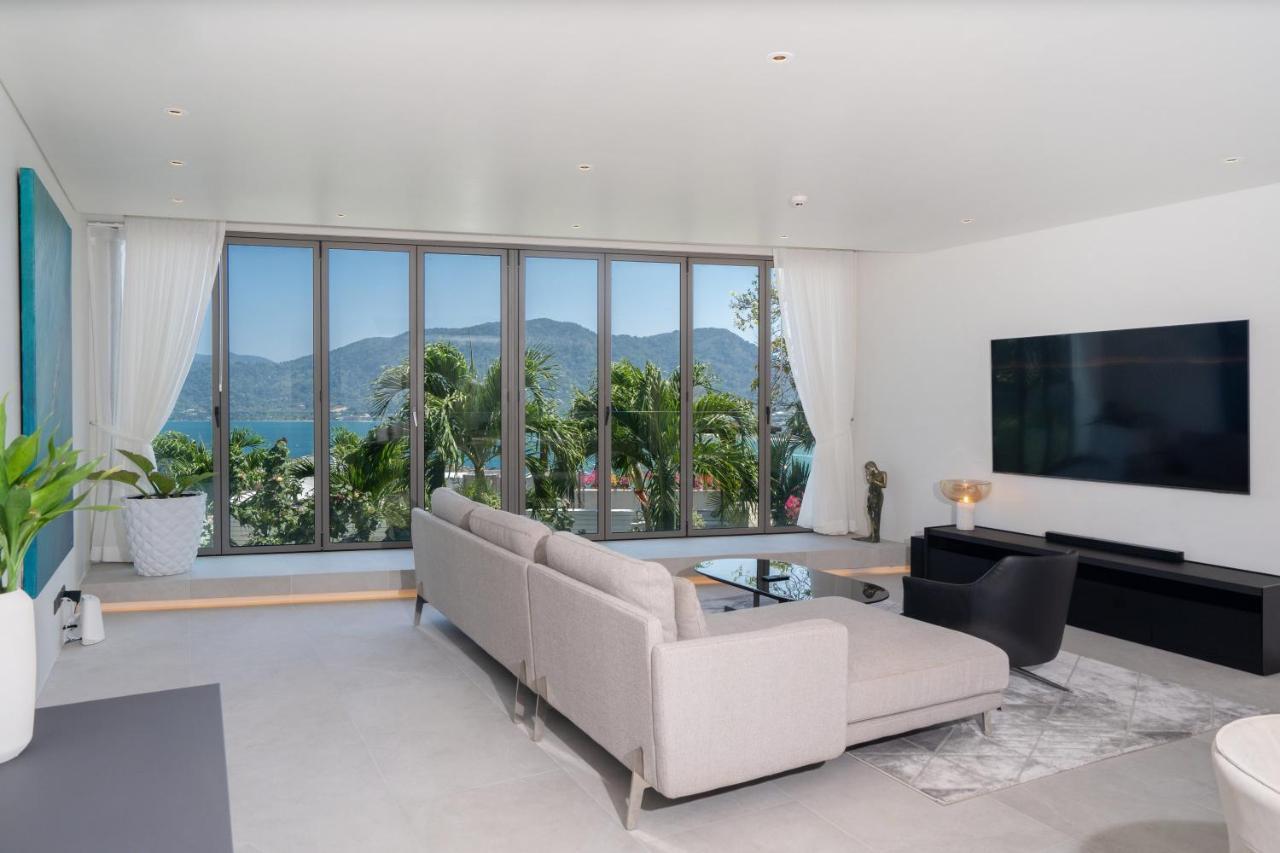 New 2br Bluepoint 8-17 Sea Views
