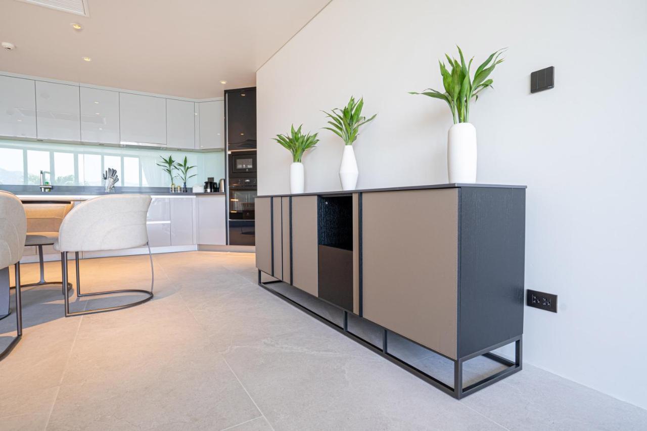 New 2br Bluepoint 8-17 Sea Views *