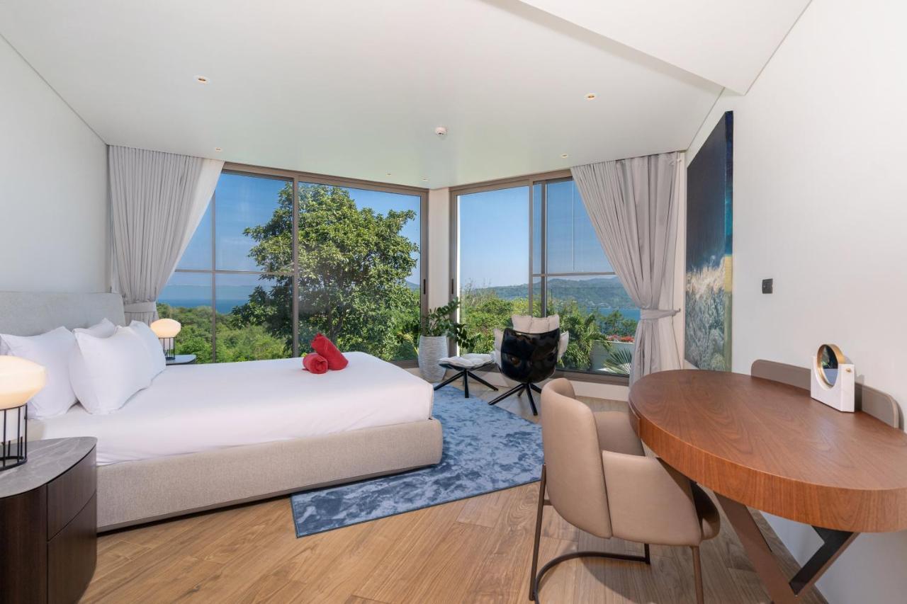 New 2br Bluepoint 8-17 Sea Views
