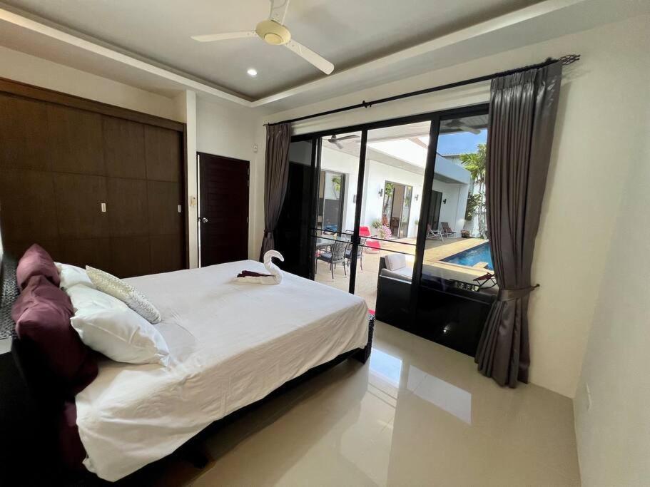 Arle By G Estate Phuket Villa