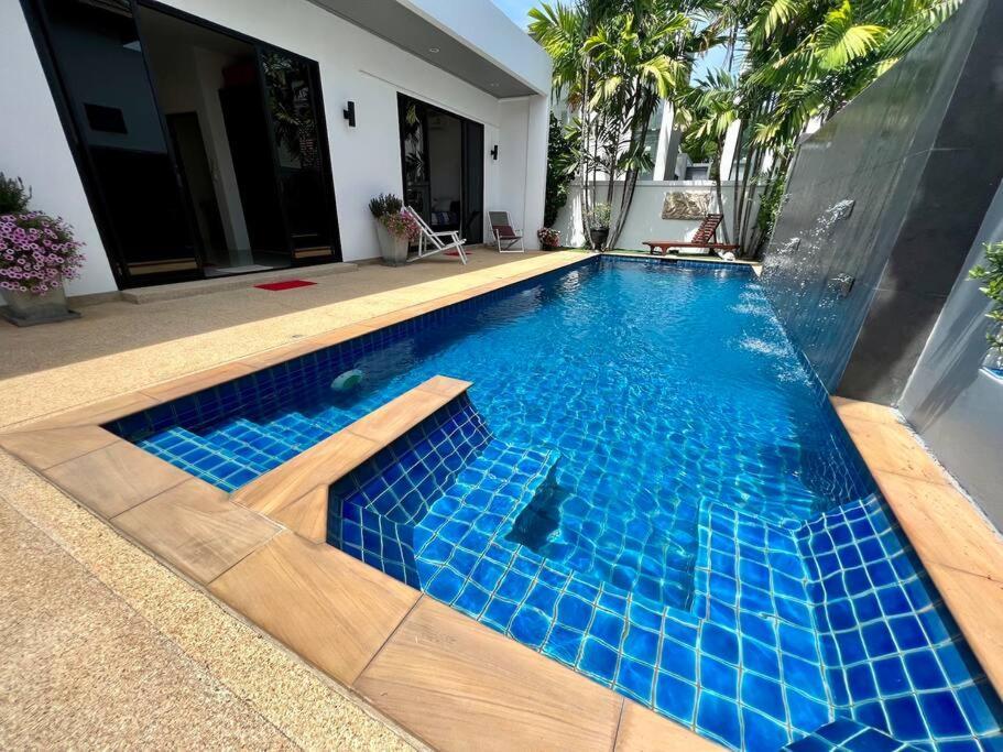 Villa Arle By G Estate Phuket *