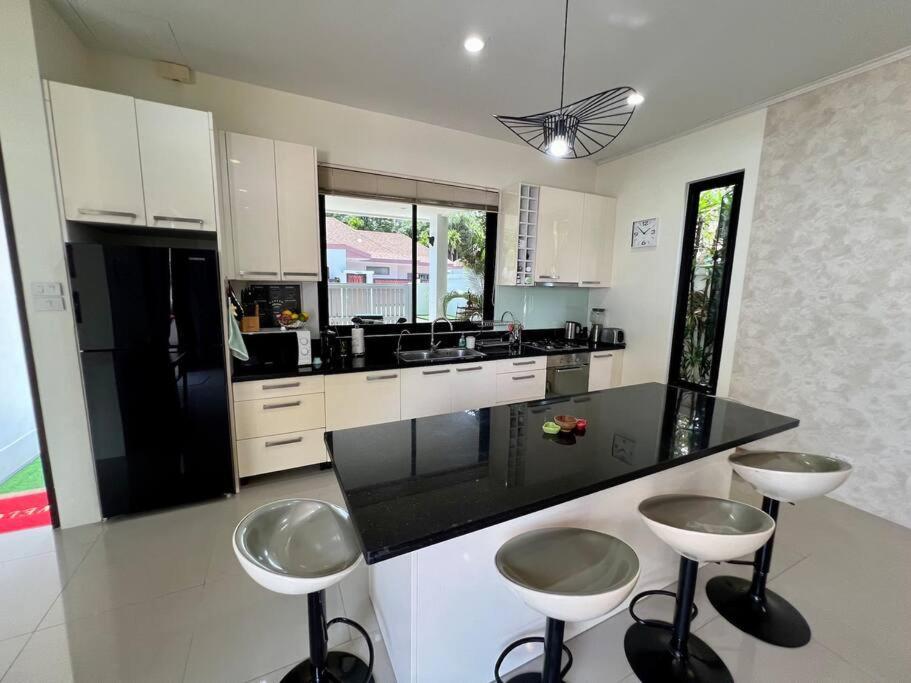Arle By G Estate Phuket Villa Ban Saiyuan