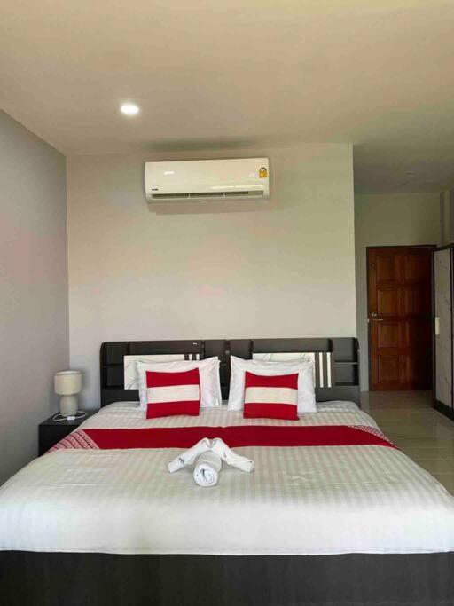 Apartment The Cheetar Pool Ban Saiyuan