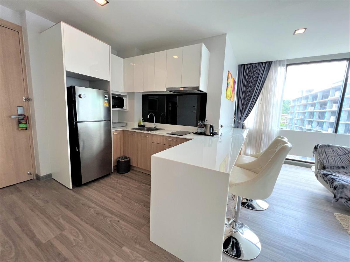 1 Bed Corner In - Grand Vip Apartment *