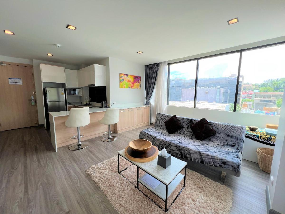 1 Bed Corner In - Grand Vip Apartment Kata Beach (Phuket)