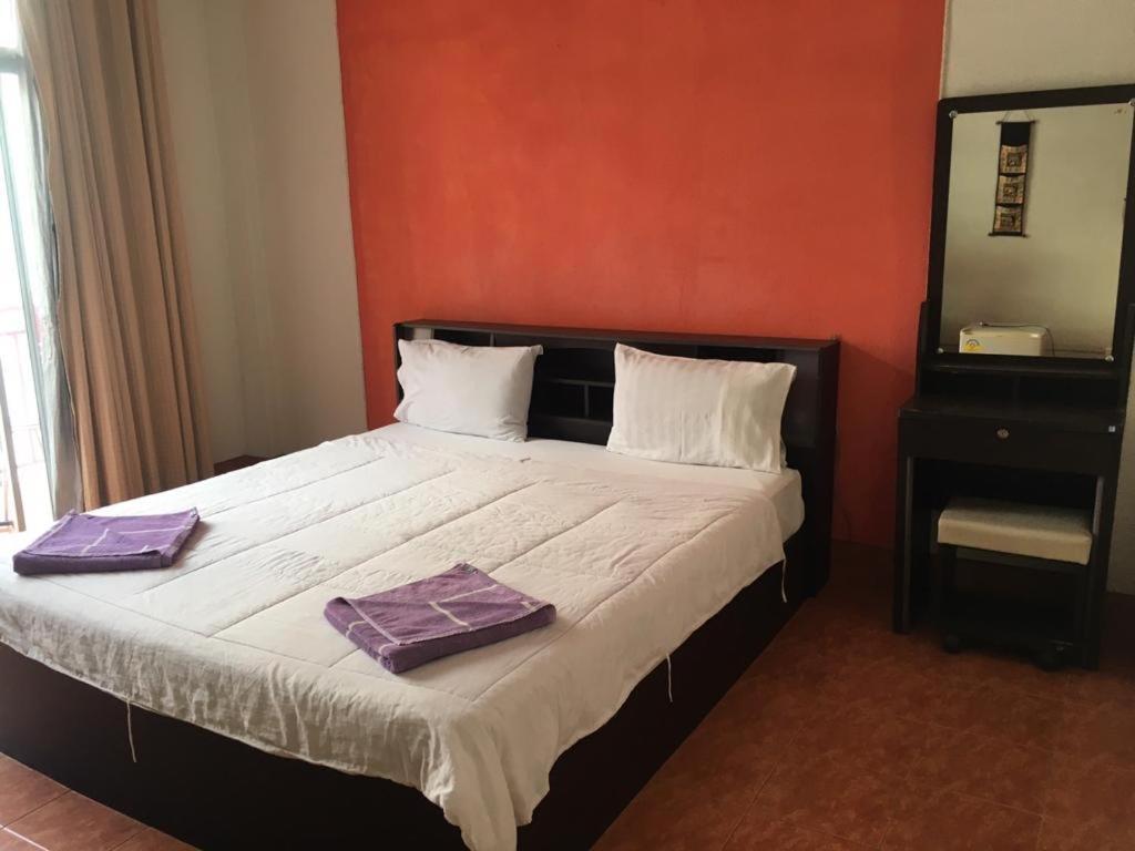 Lucky Banzaan Hotel Patong
