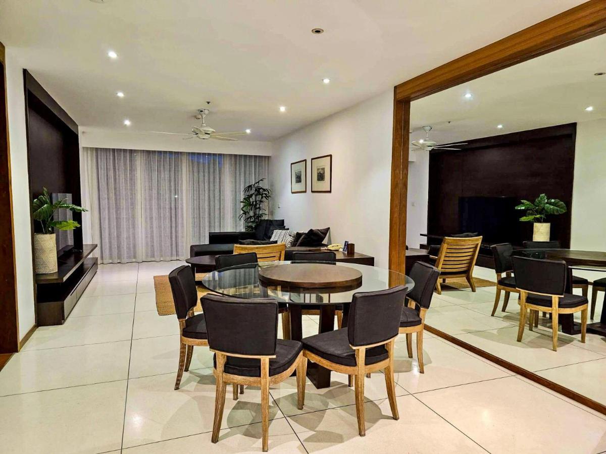 Beachfront 2 Bedroom Luxury Chava Surin Beach (Phuket)
