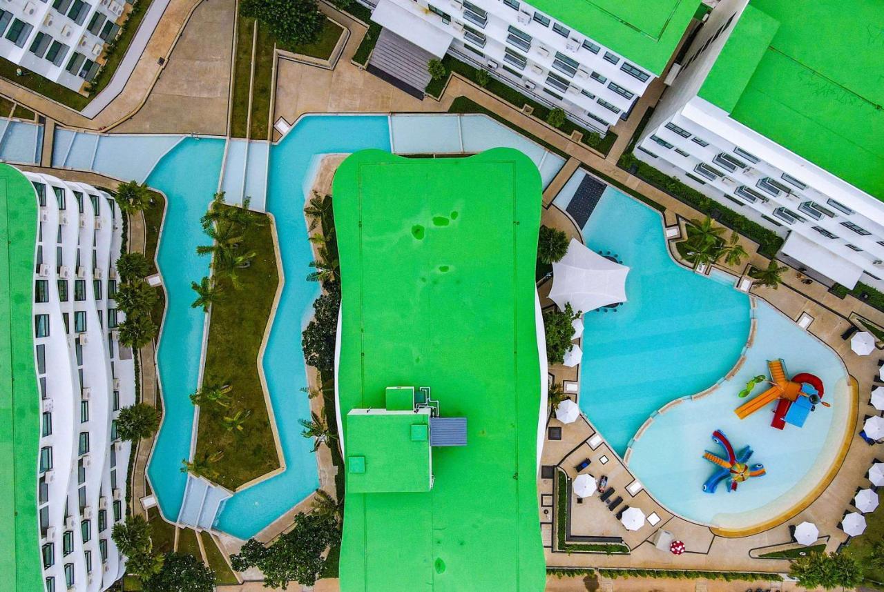 Wyndham La Phuket Hotel