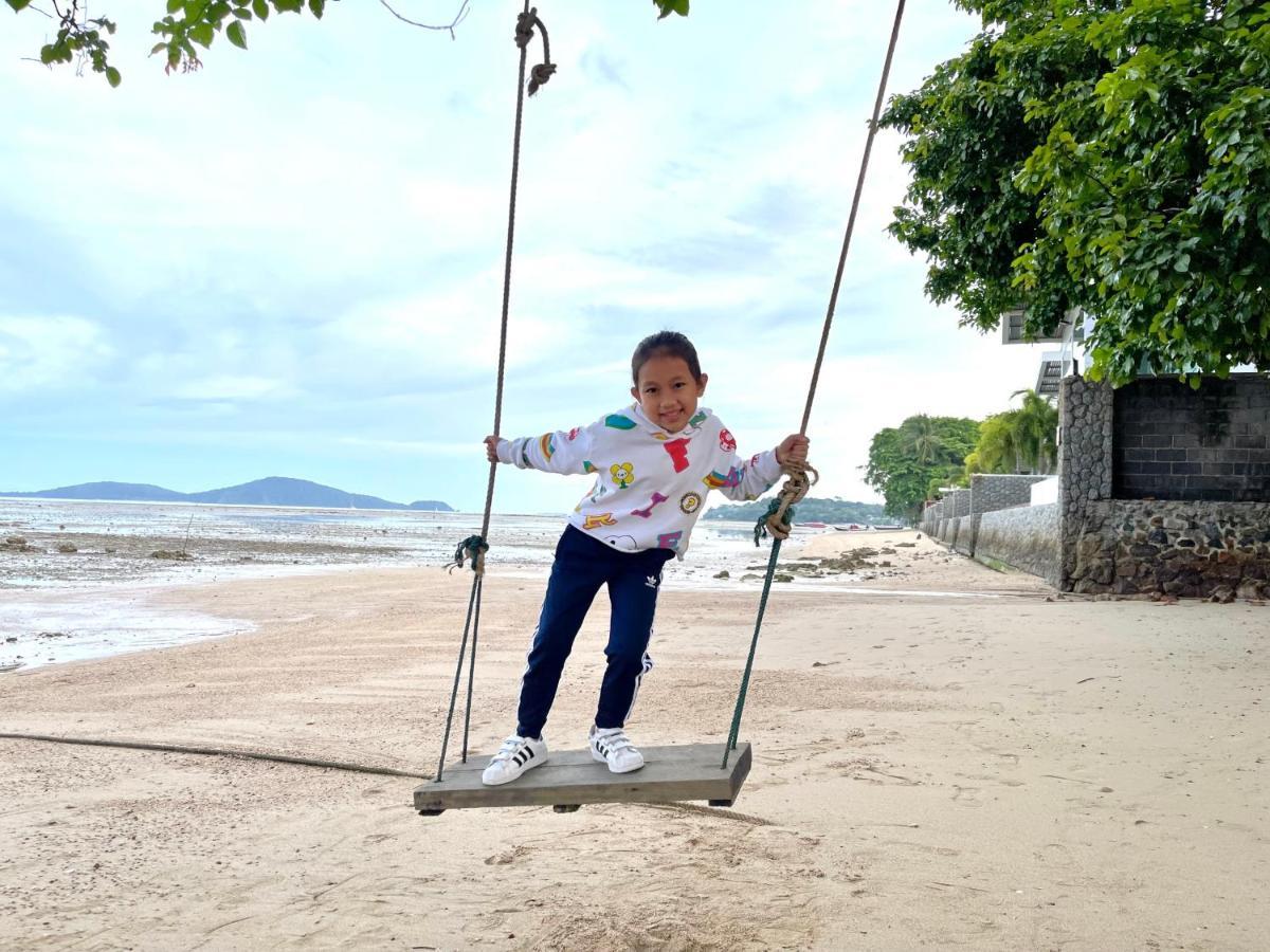 The Beachfront Phuket Hotel Rawai