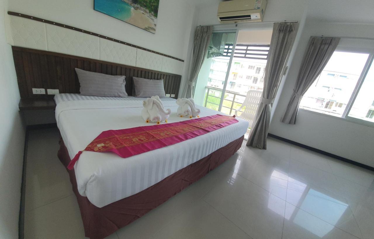 At Hotel 2*