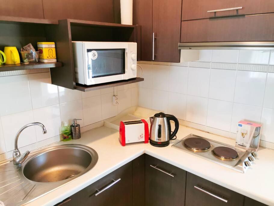 Location Near Jungceylon + Pool Access Appartement Patong
