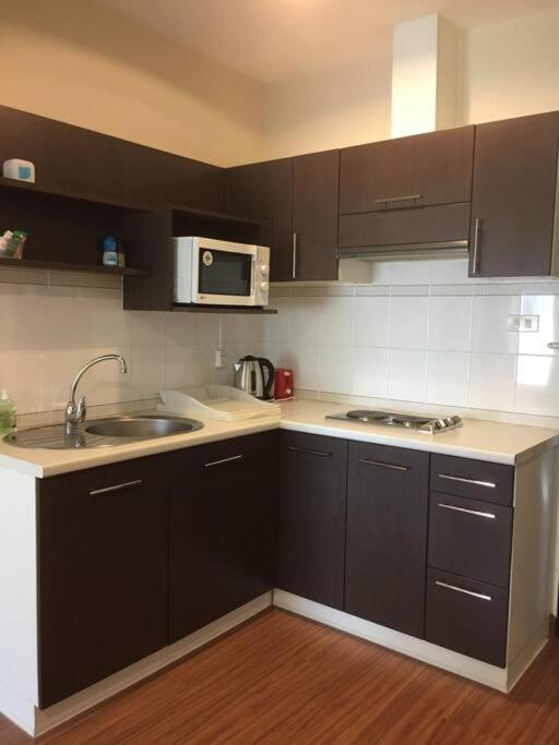 Location Near Jungceylon + Pool Access Patong