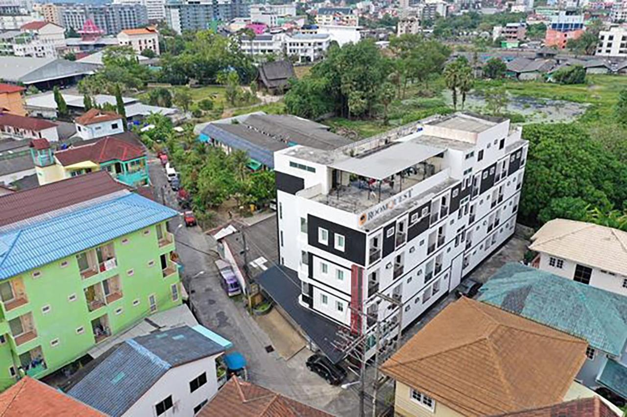 Roomquest Phuket * Patong