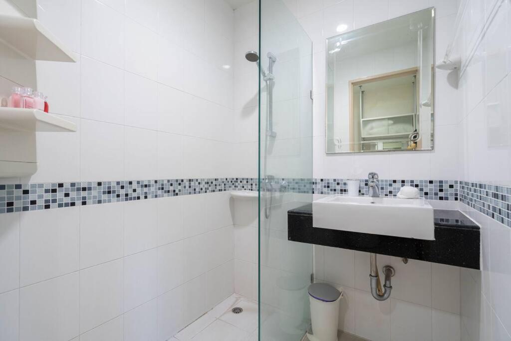 Private Rooftop Pool - Penthouse Appartement Phuket