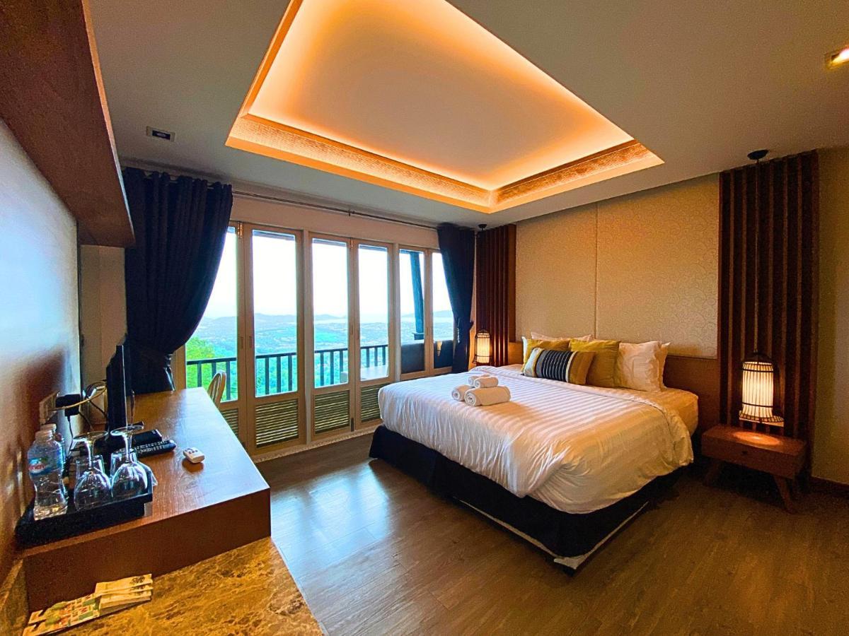 Phuket View Coffee And Hotel