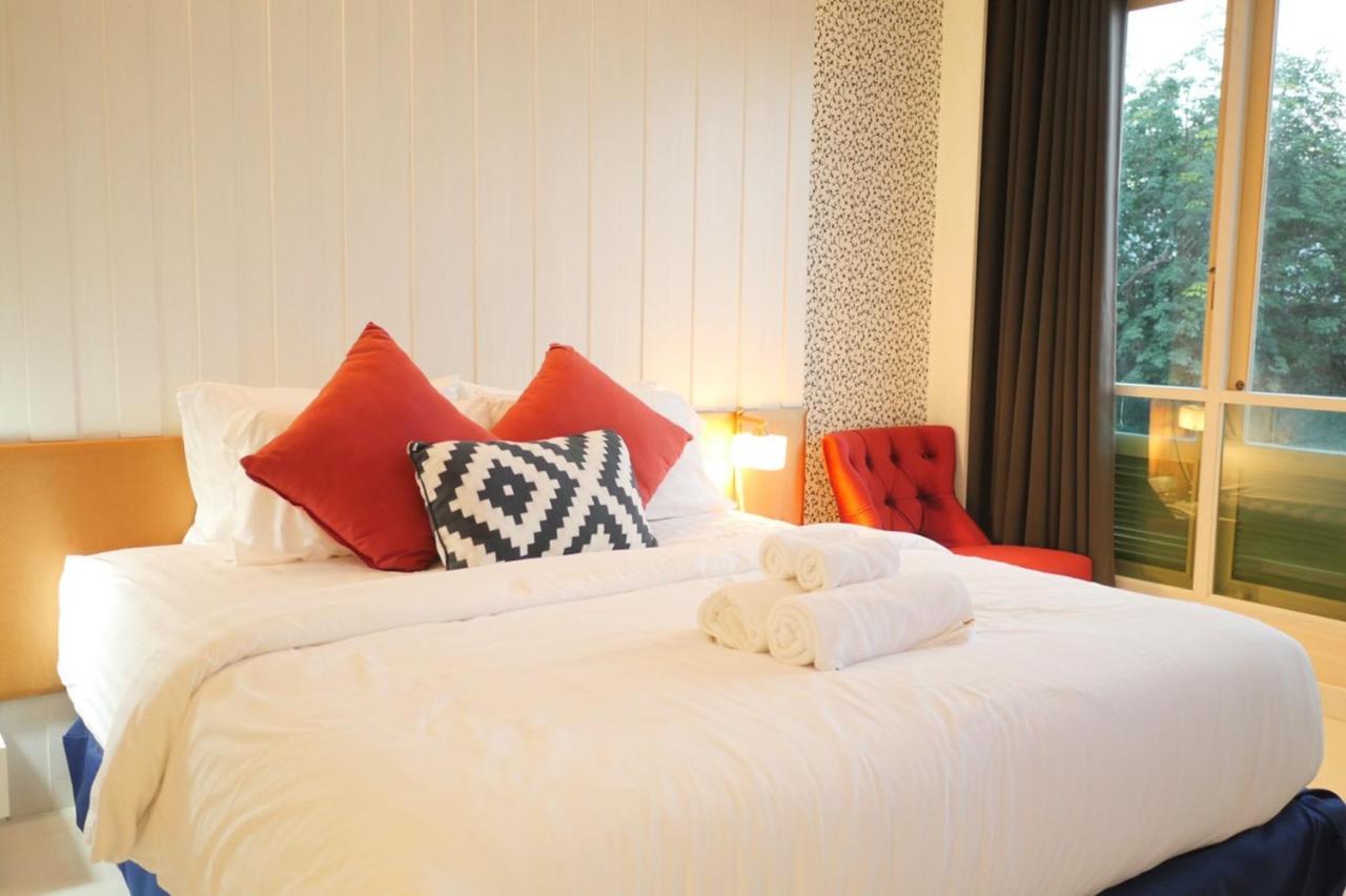Hotel Phuket View Coffee And 3*