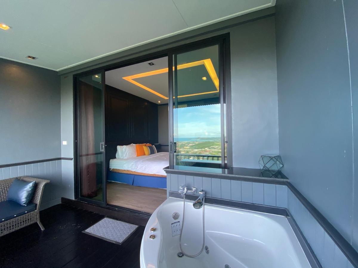 Phuket View Coffee And Hotel 3*