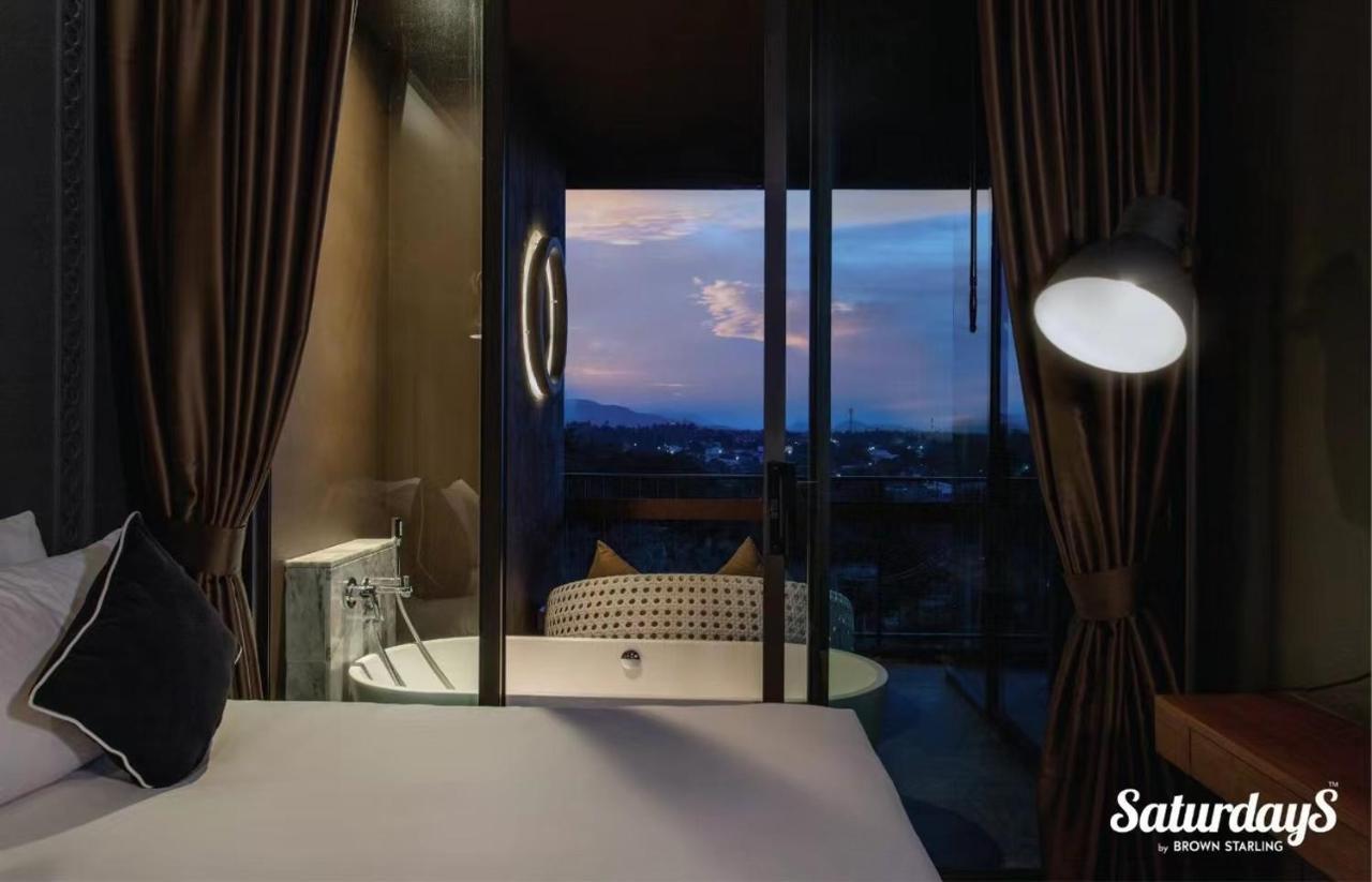 Saturays One Bedroom 178 *