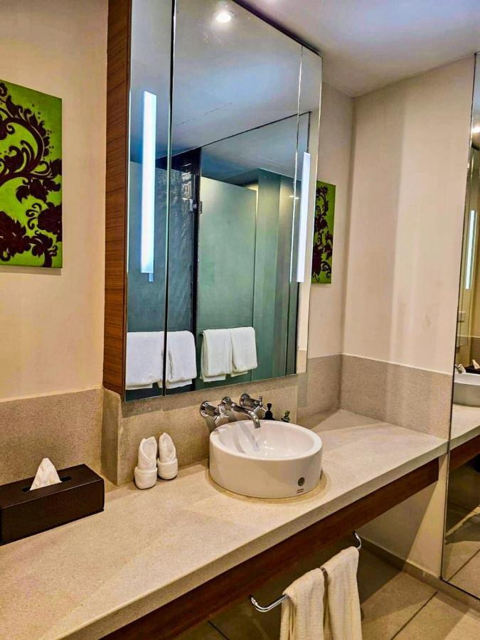 Apartment Beachfront 2 Bedroom Luxury Chava Surin Beach (Phuket)