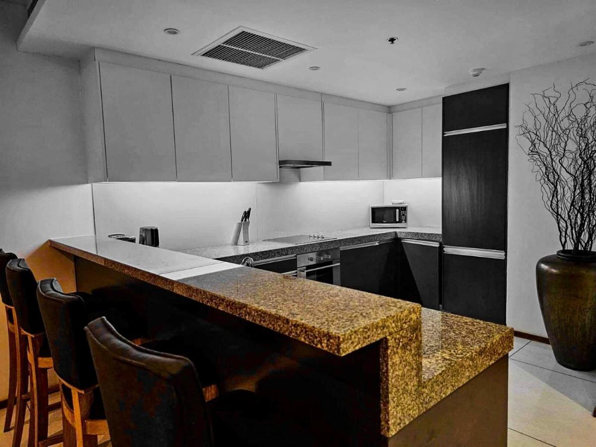 Beachfront 2 Bedroom Luxury Chava