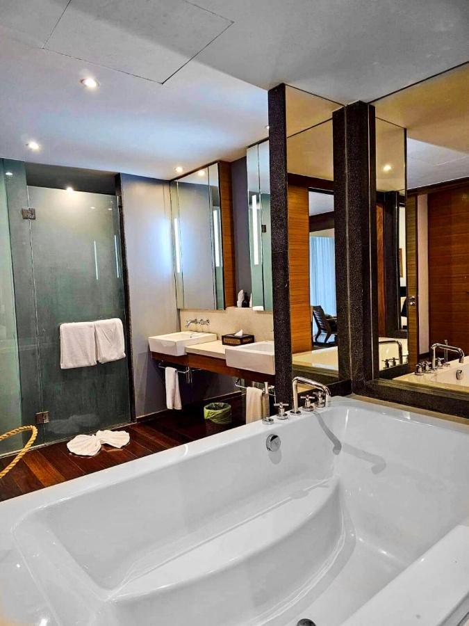 Beachfront 2 Bedroom Luxury Chava Apartment