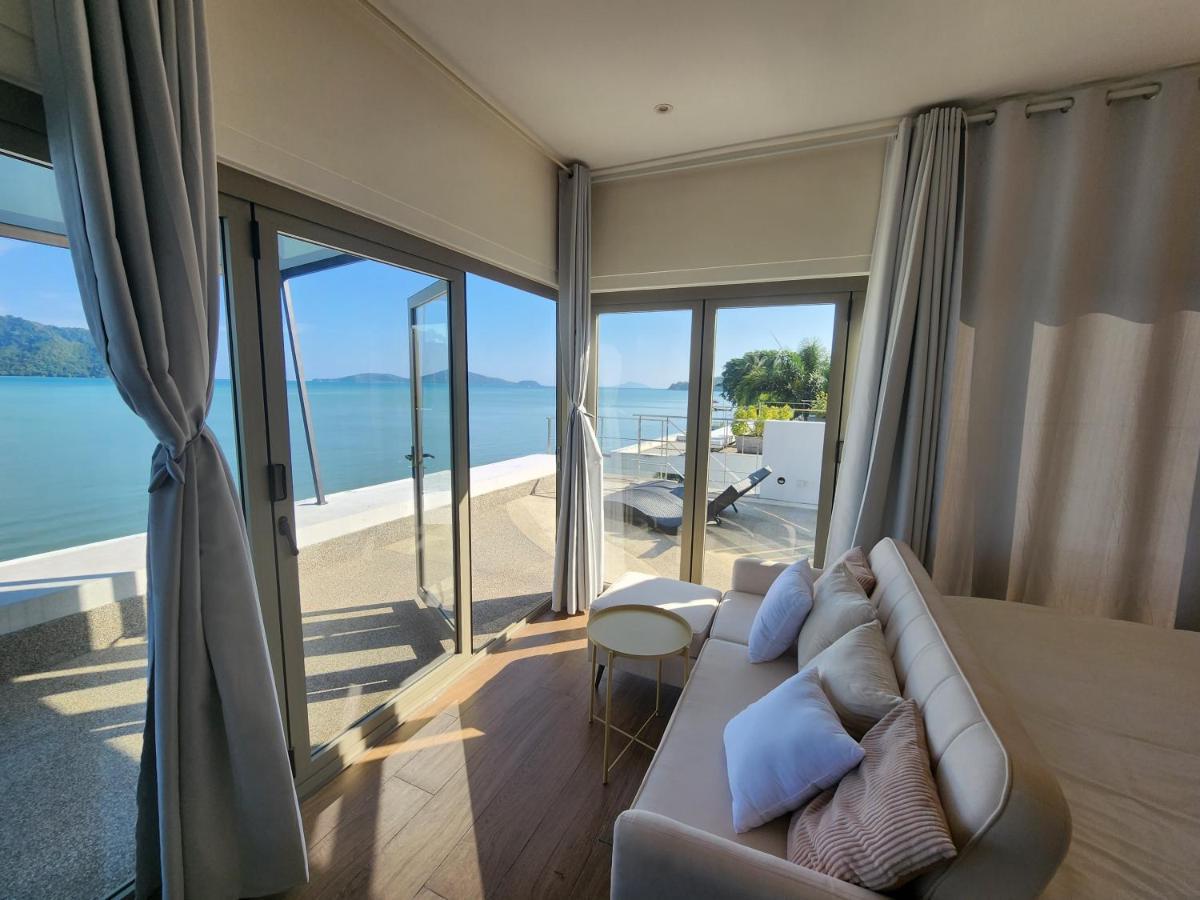 Absolute Oceanfront Yai - Private Pool 4br Villa