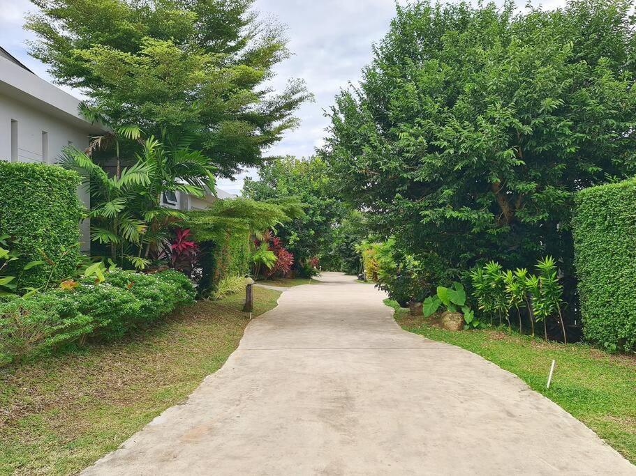 Mimosa 2, Splendid 3 Bedroom Master Ensuite Villa Phuket