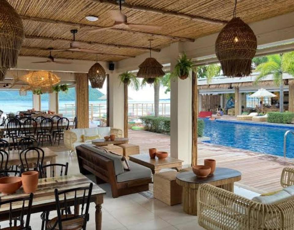 Villa Absolute Oceanfront Yai - Private Pool 4br