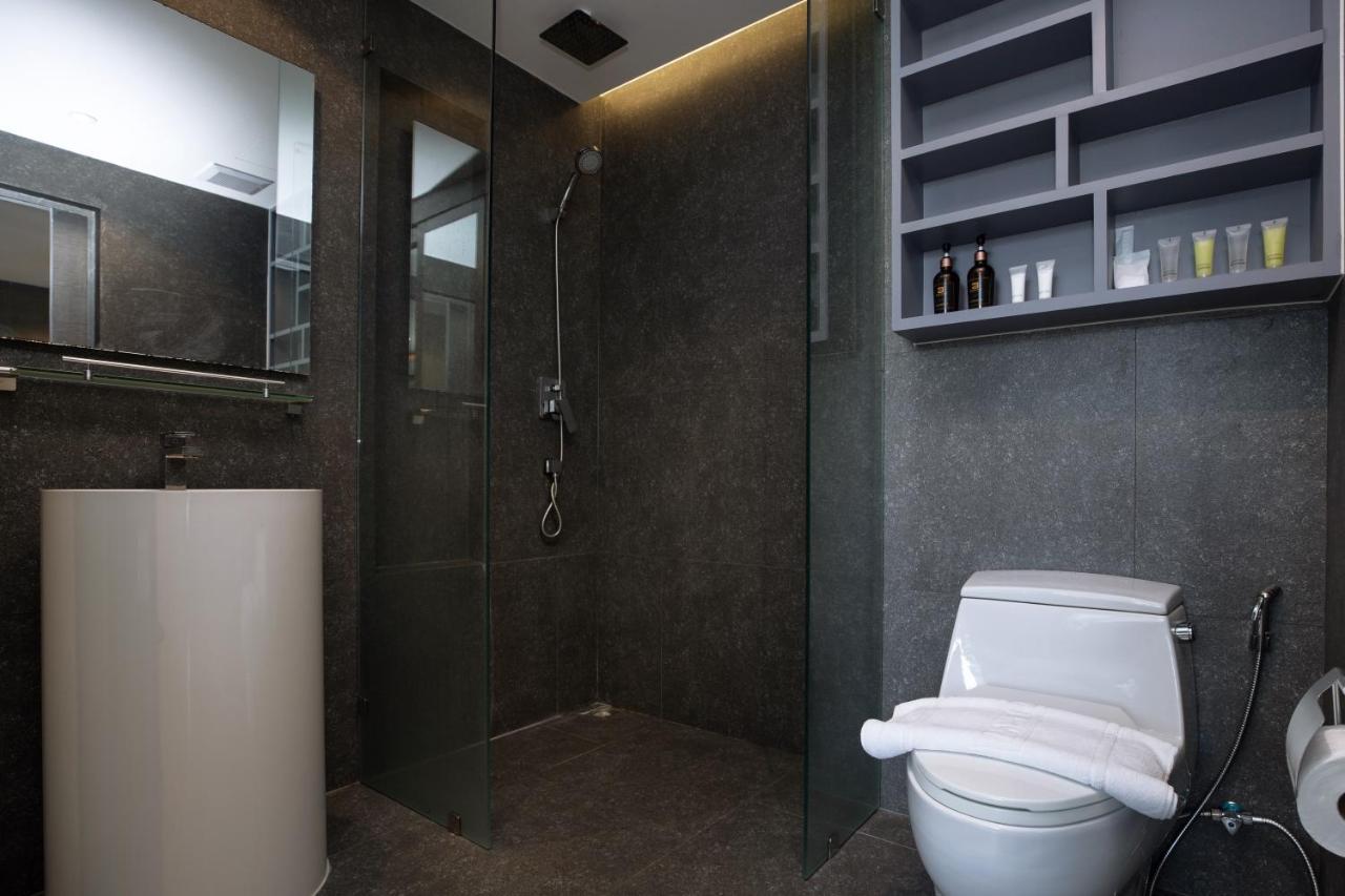 L602-3 Xxx Apartment *