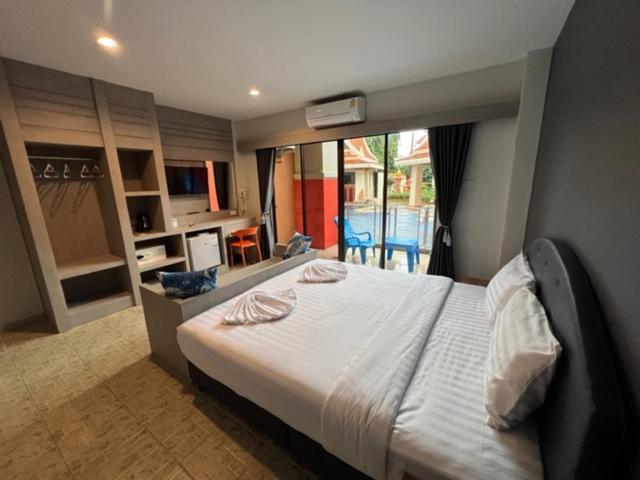My Friend's House Resort Karon