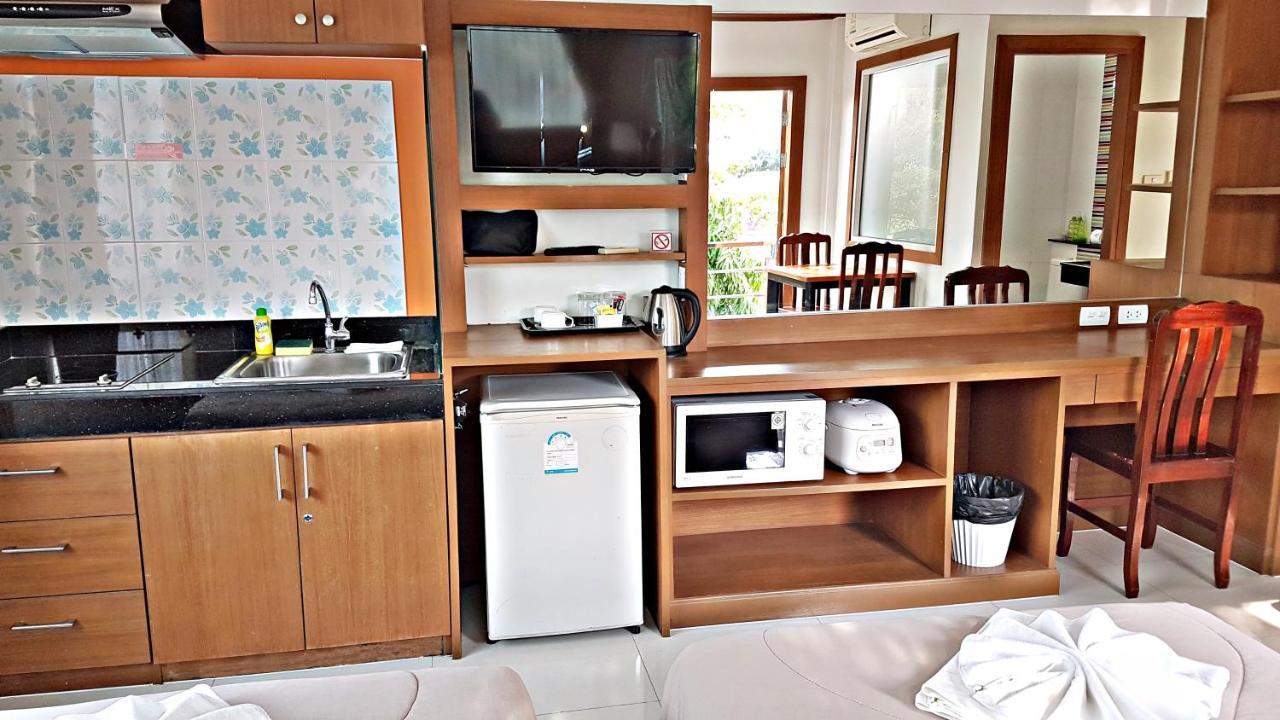 Harbor & Service 3* Patong