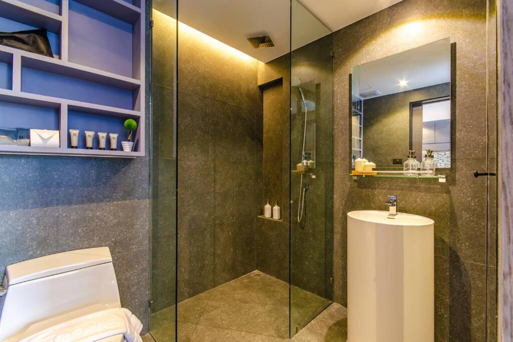 Apartment D49 Exclusive Junior Kamala Beach
