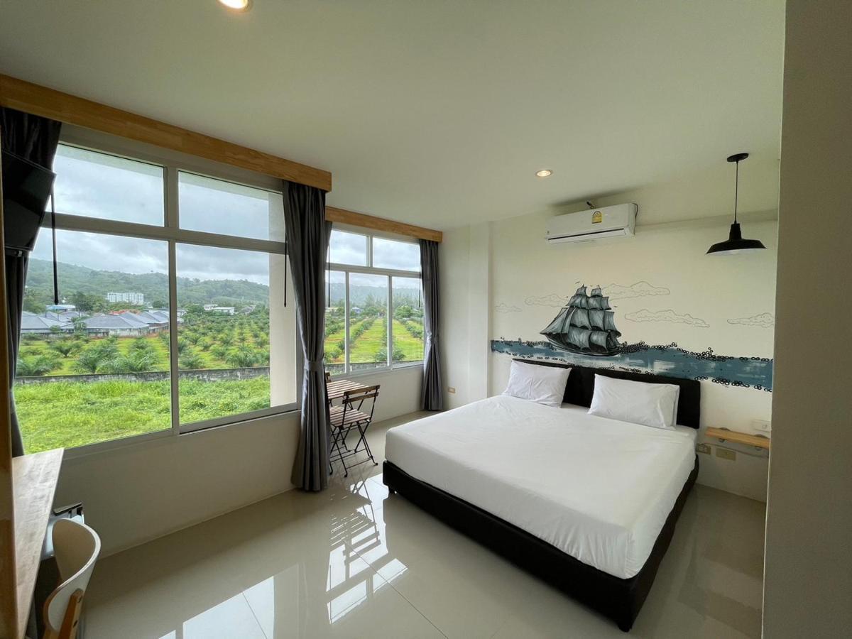 Dwell Phuket Airport At Naiyang