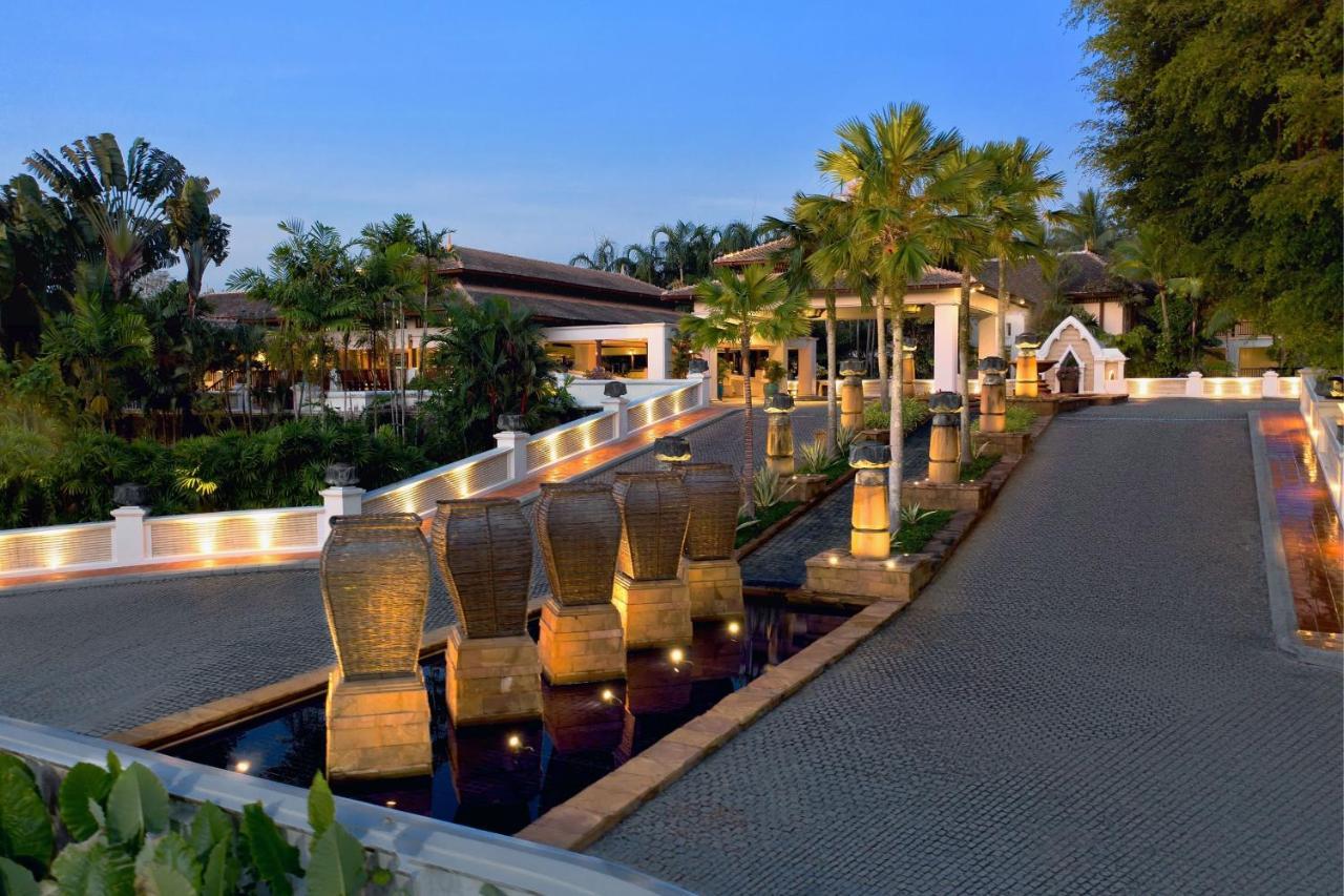 Marriott's Phuket Beach Club Hotel