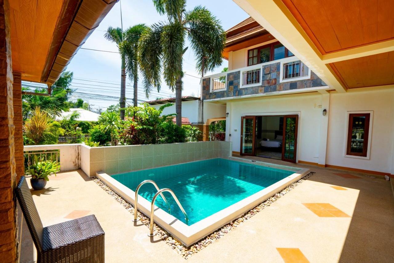 Bang Tao Pool Villa, Close To - Sleeps 16 Villa
