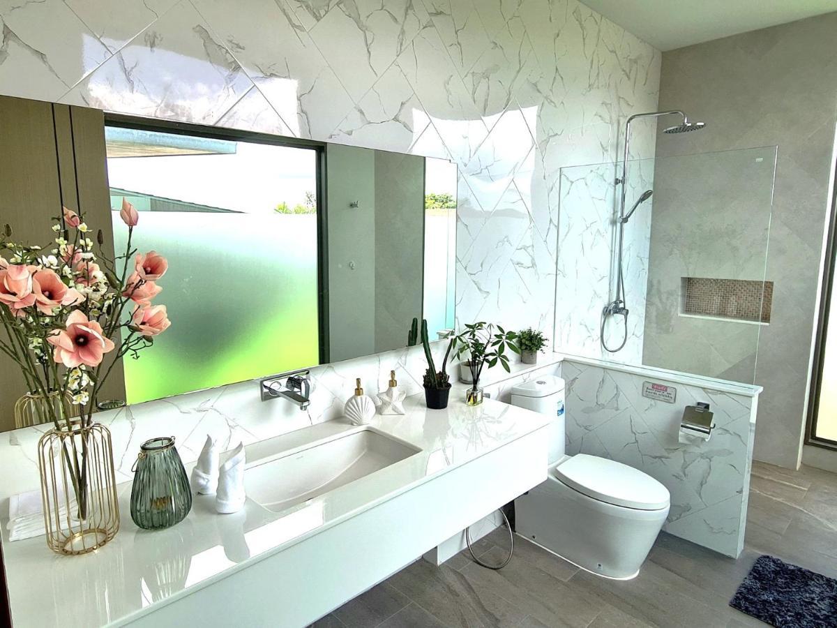 Villa Mimosa 2, Splendid 3 Bedroom Master Ensuite *