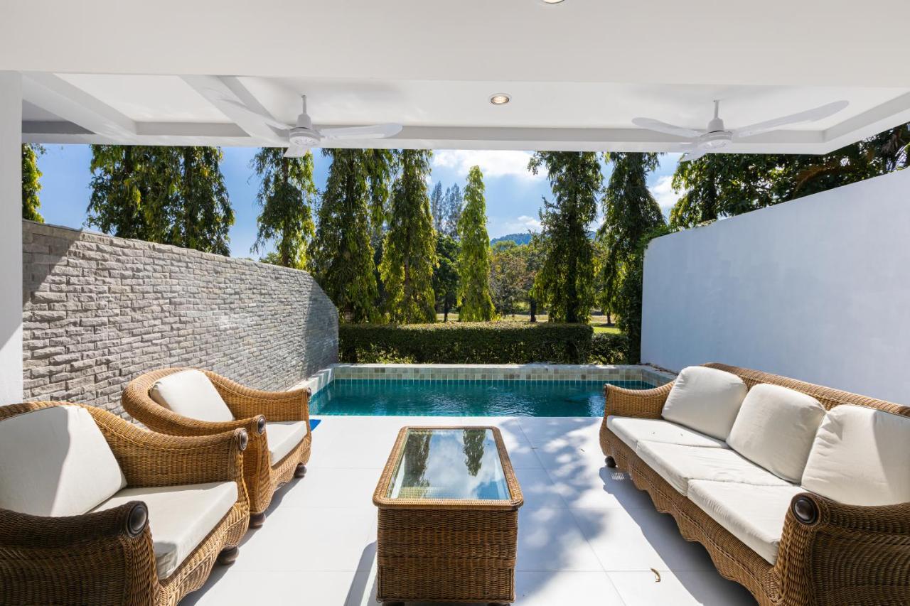 4 Bedrooms & Bathroom For Up To 12 Guests 7kms To Patong At The Fairways Golf *