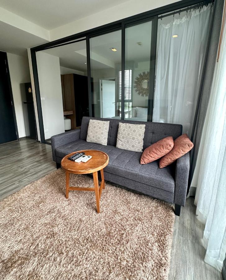 Modern 211 The Deck At Apartment *
